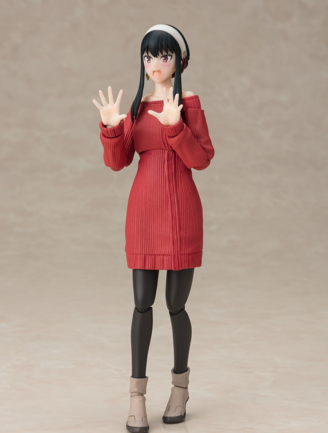 SH Figuarts Yor Forger - Madre de la familia Forger -