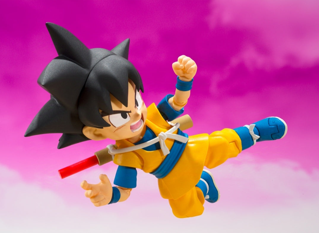 Artes marciales mixtas
 Son Goku (mini) -DAIMA-