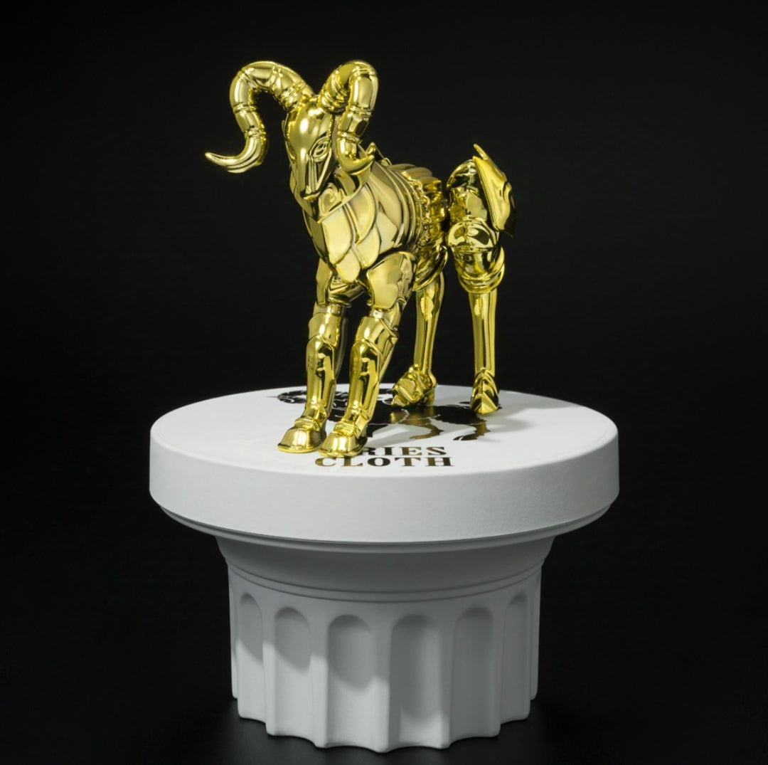 Mito de la tela de Saint Seiya APÉNDICE
 Objeto de tela dorada