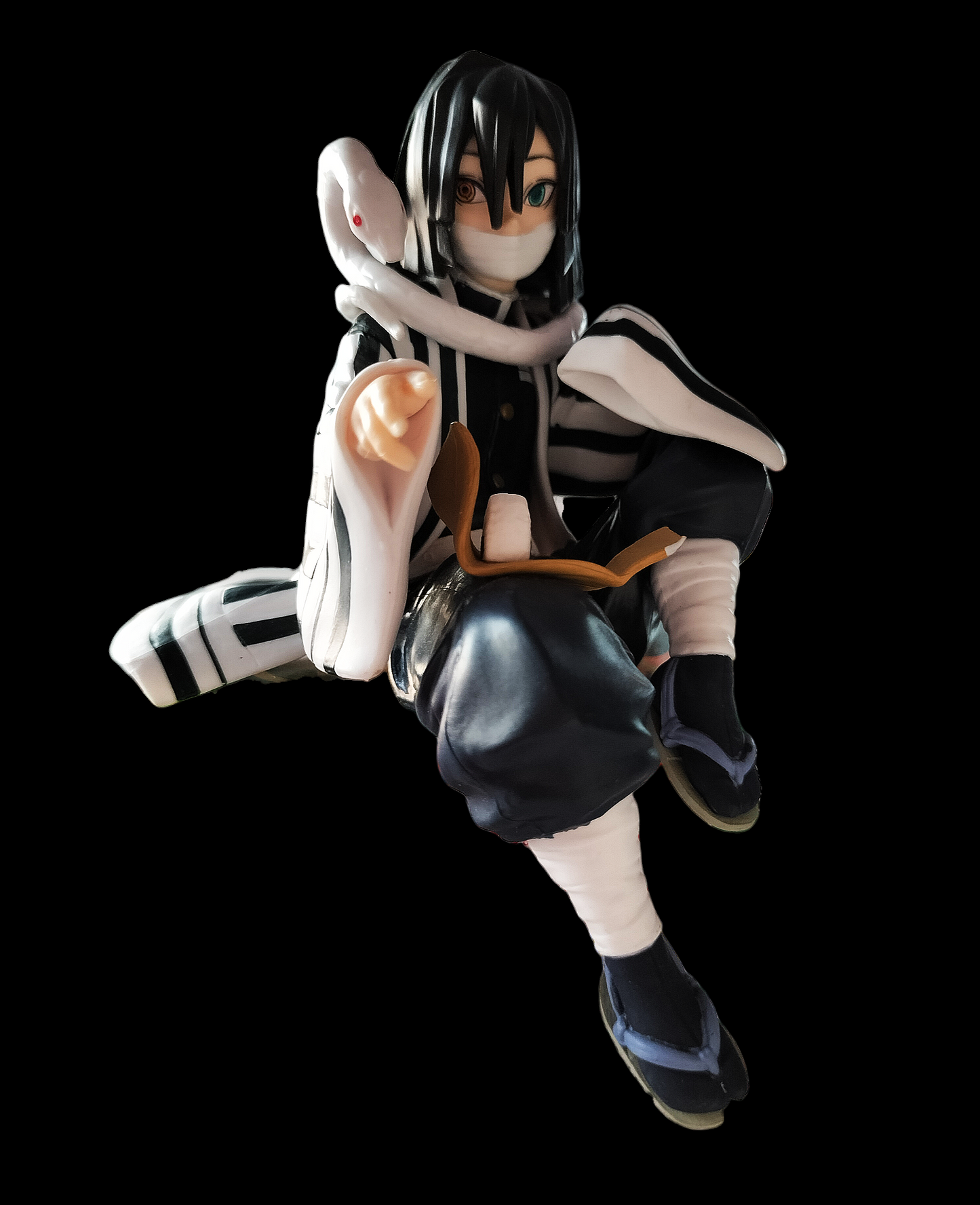 Asesino de demonios. Kimetsu No Yaiba. Serpiente Hashira. Obanai Higuro. Figura Premium Choco Nozei Premium. Ninguna caja. Envíos desde México.