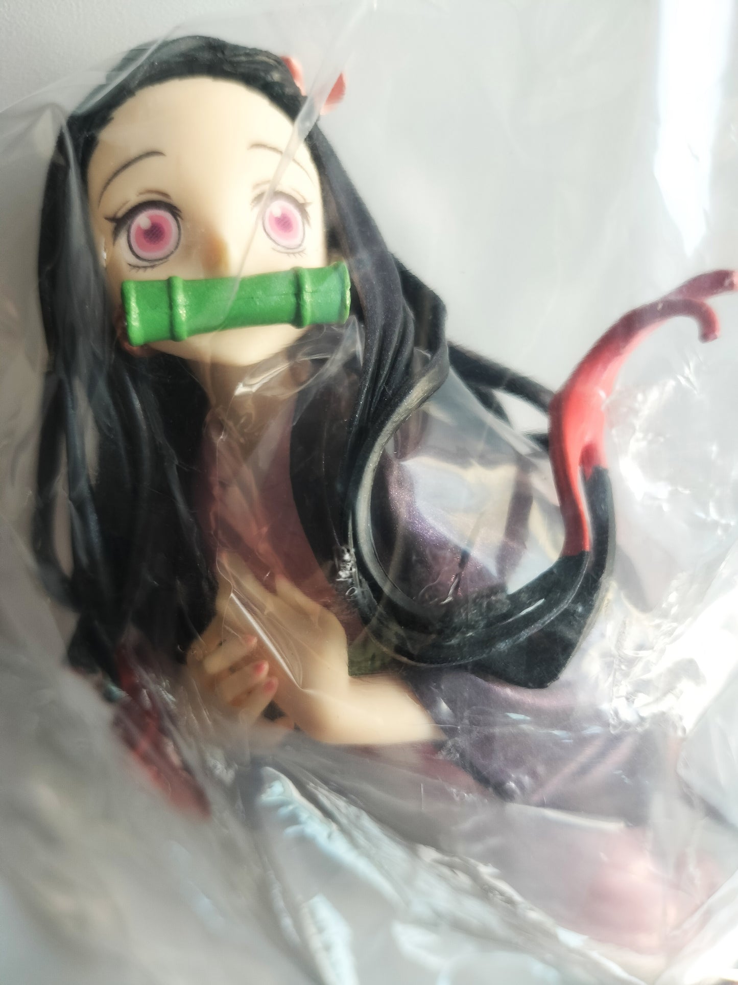 Kamado Nezuko Demon Slayer. Brillo y glamour. Premio Grúa.