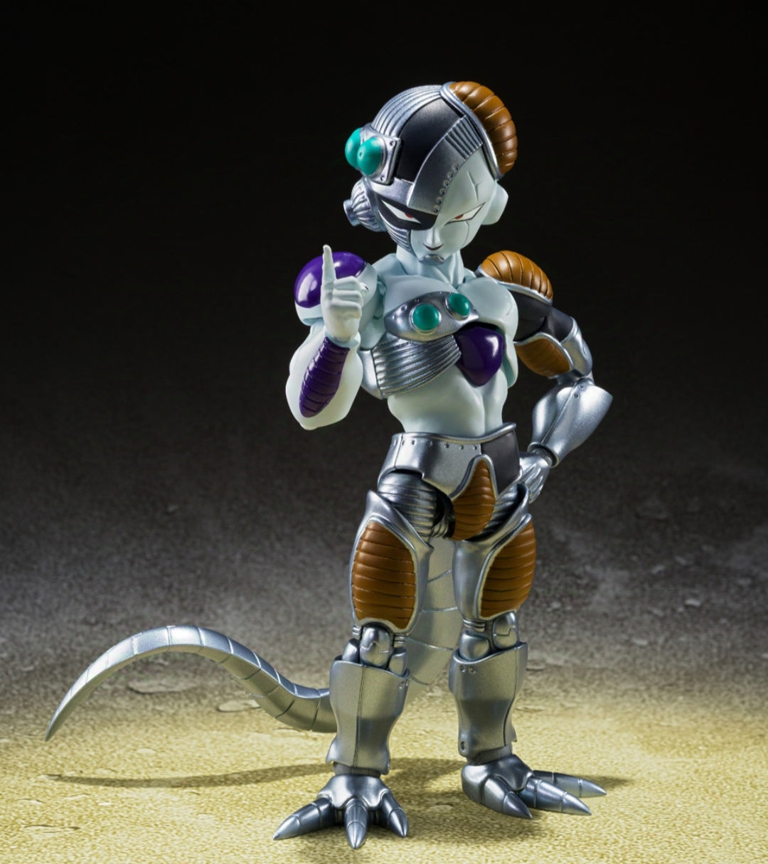 SHFiguarts
Mecha Frieza