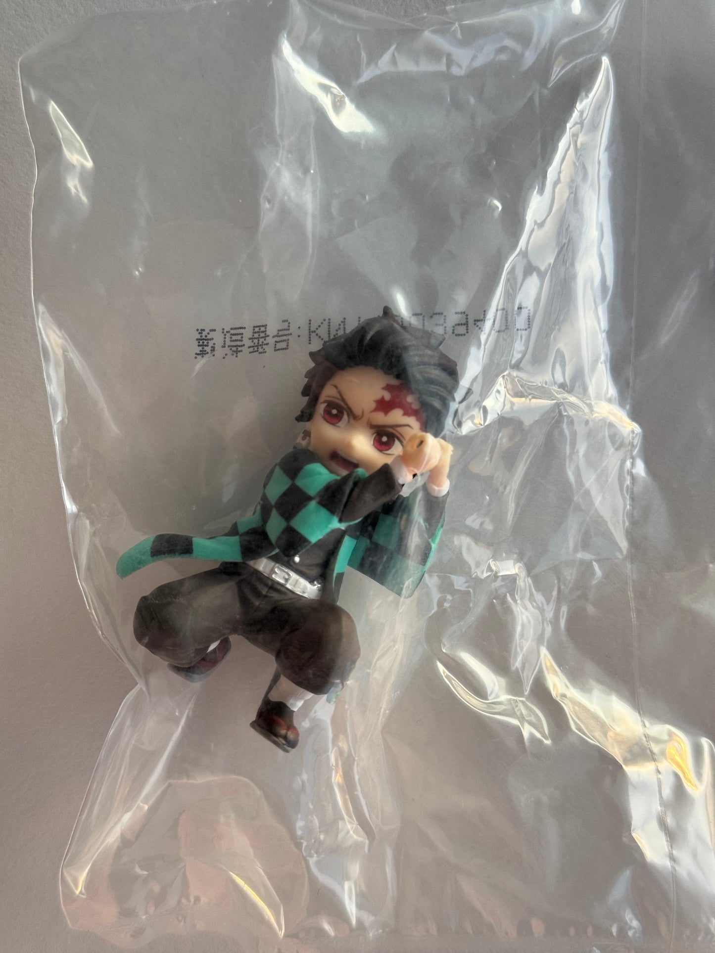 Demon Slayer. Kimetsu No Yaiba. Tanjiro Kamado. World Collectable Vol.3. Ships from Mexico.