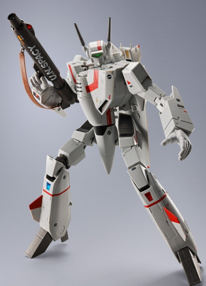 DX Chogokin
VF-1J Valkyrie (Hikaru Ichijo's Unit) -STORE LIMITED EDITION-