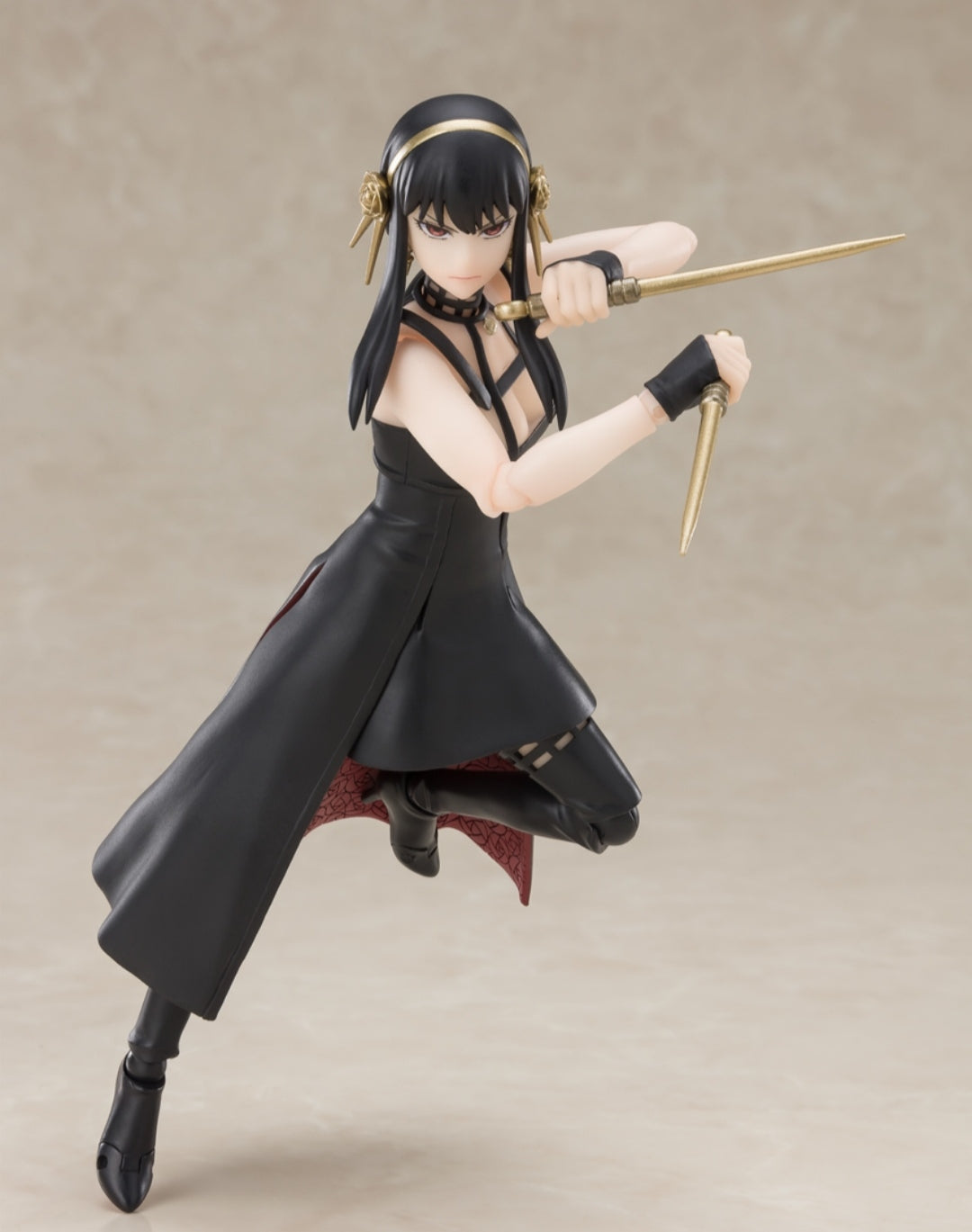 S.H.Figuarts
Yor Forger